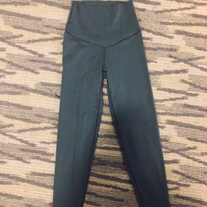 Arie army green real me leggings